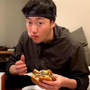 Meet your Posher, Justin